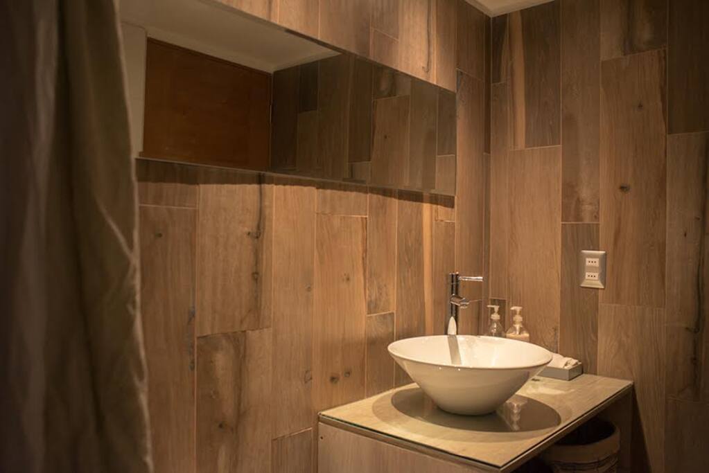 Baño Huespedes