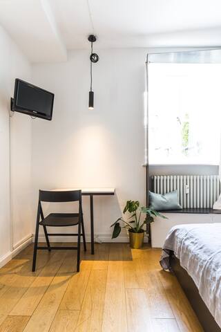 Vacation apartment with terrace and kitchen gallery image 3