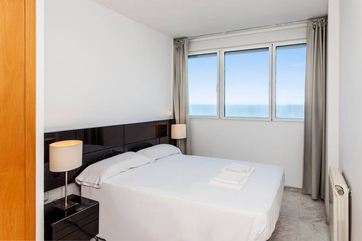 Apartment with sea views in Diagonal Mar gallery image 5