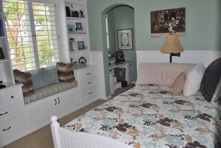 Camera da letton. 2 per ospitare feste superiori a 2 persone.