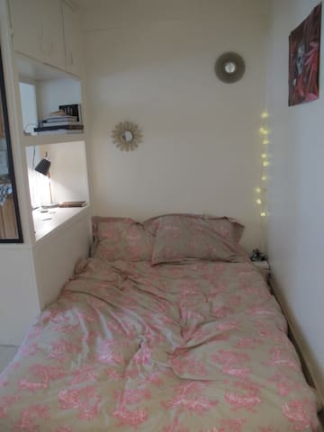 Cosy Studio downtown Montréal