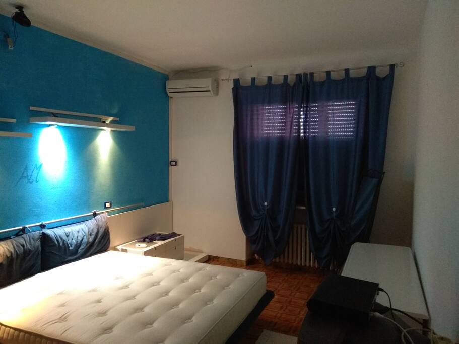 Bedroom - main