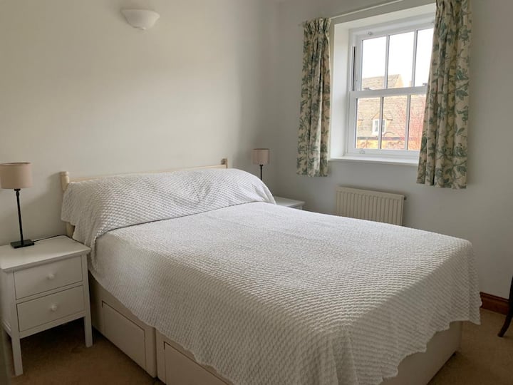 Master, double bed
