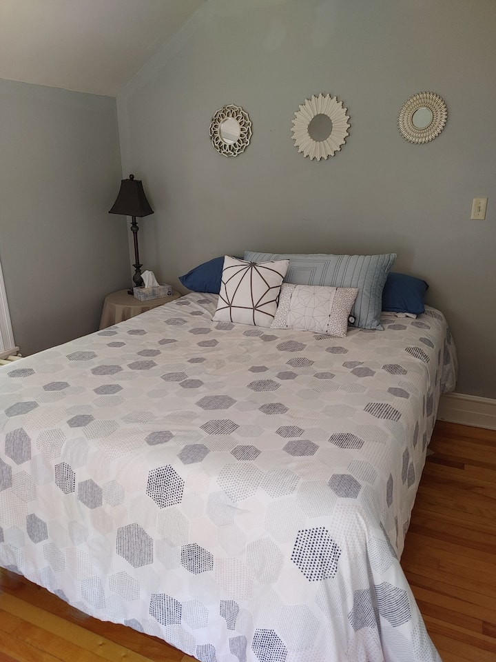 Spavaća soba br. 3 Bračni krevet (160x200) i ormar