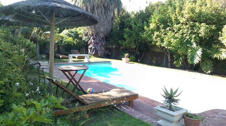 Constantia Lazy River Willow Suite gallery image 2