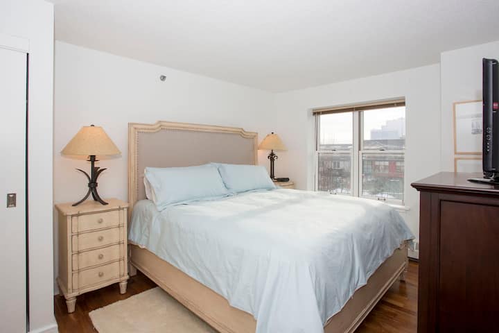 Duerme bien en las camas tamaño queen Westin Heavenly. 