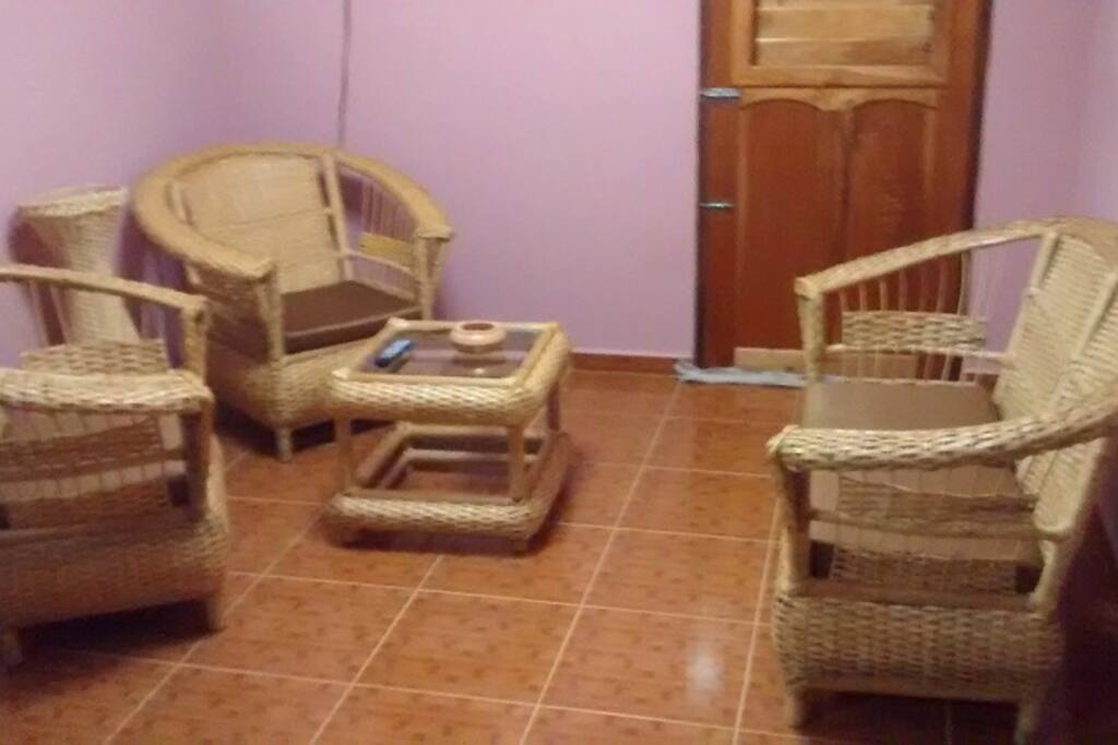 In this comfortable living room our gest can receive their friends and enjoy an amazing cuban coffee