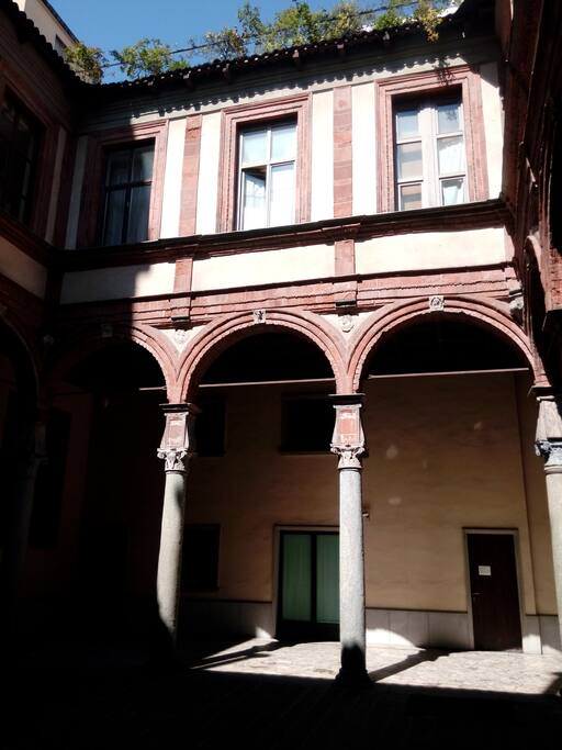 Corte del Bramante