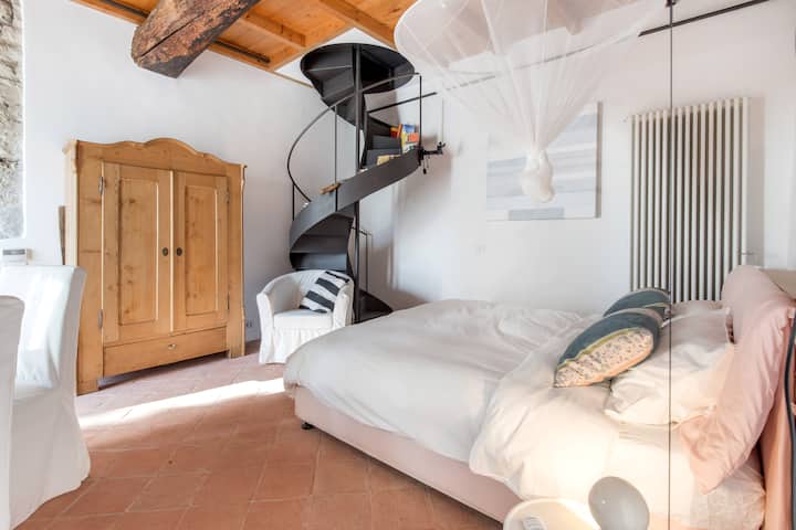 Villa Palagio - an ancient home of Counts