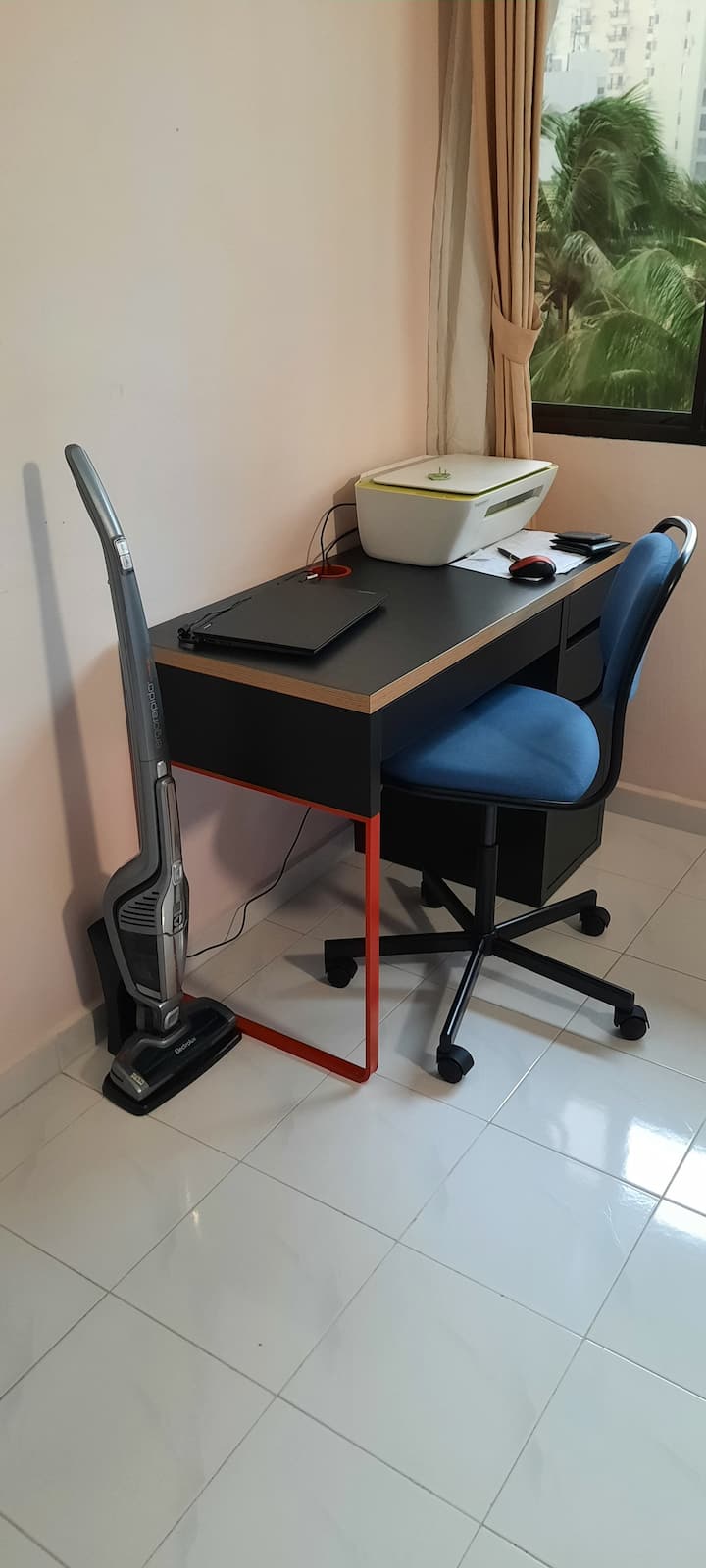 Workspace evidence from TANJUNG BUNGAH : MIAMI GREEN : Sea view + Car