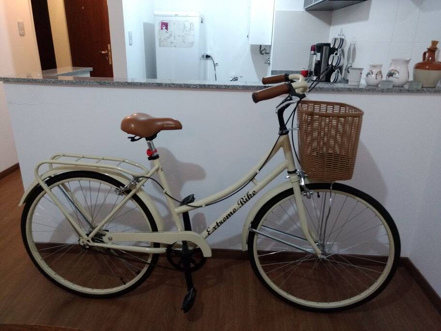 Bici a disposición de los huéspedes para recorrer y conocer la ciudad.