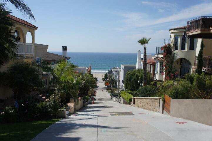 Manhattan Beach View Home