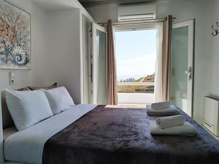 Dvojlôžková spálňa C s vlastnou kúpeľňou na 1. poschodí s úžasným výhľadom