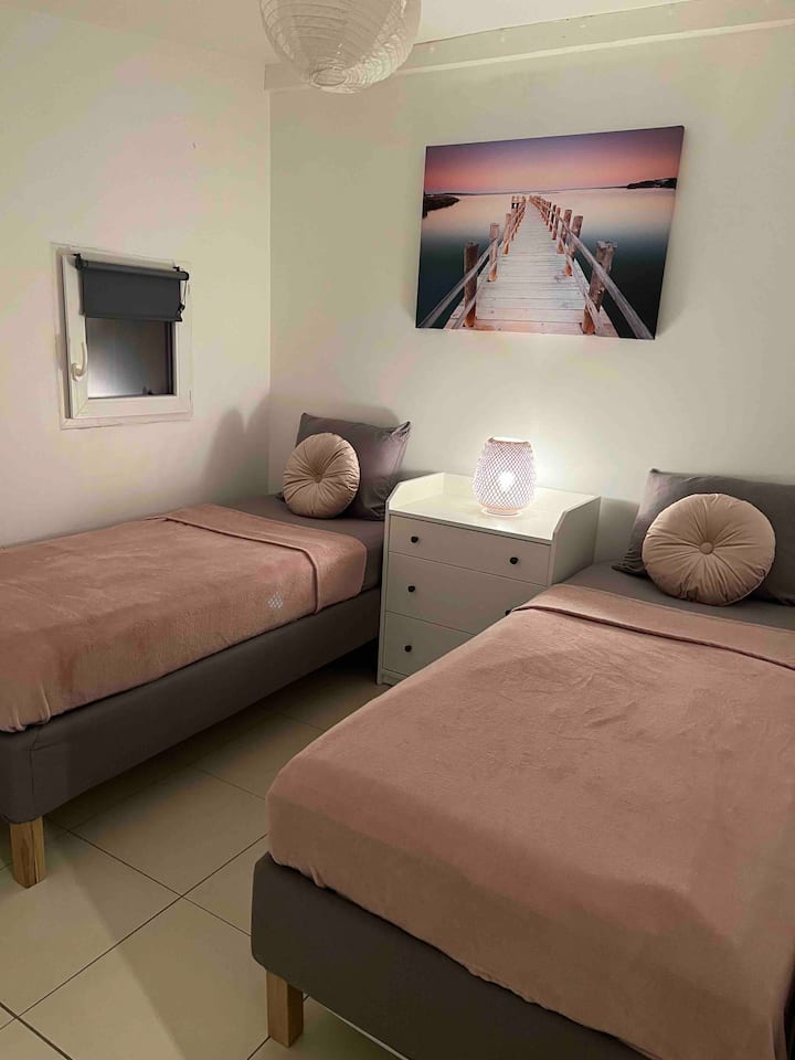 Statt Schlafcouch zwei Einzelbetten 90x200