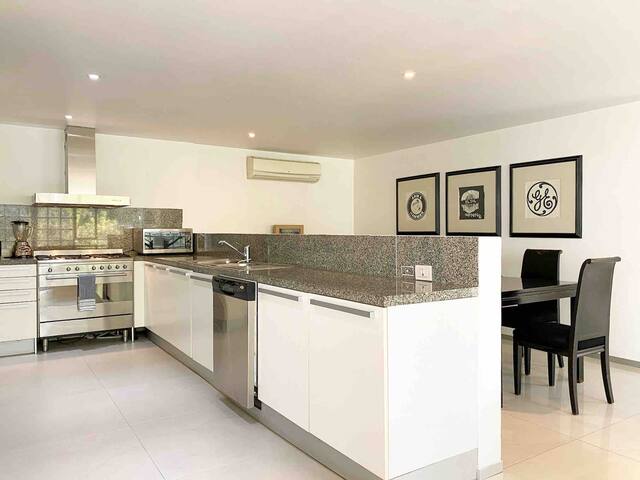 Unique and luxury 2BD in the hart of Polanco gallery image 5