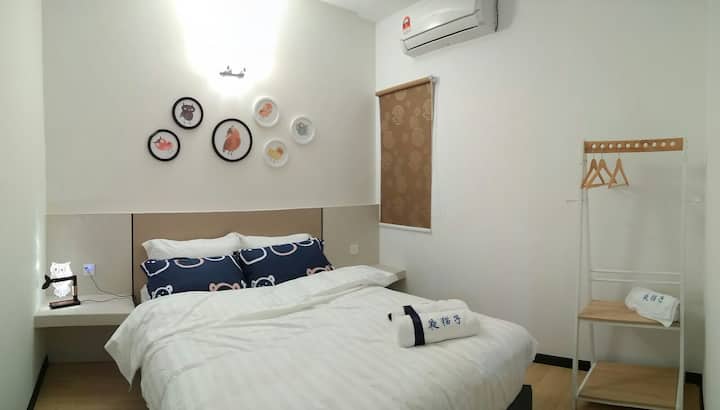 Chambre avec lit queen size