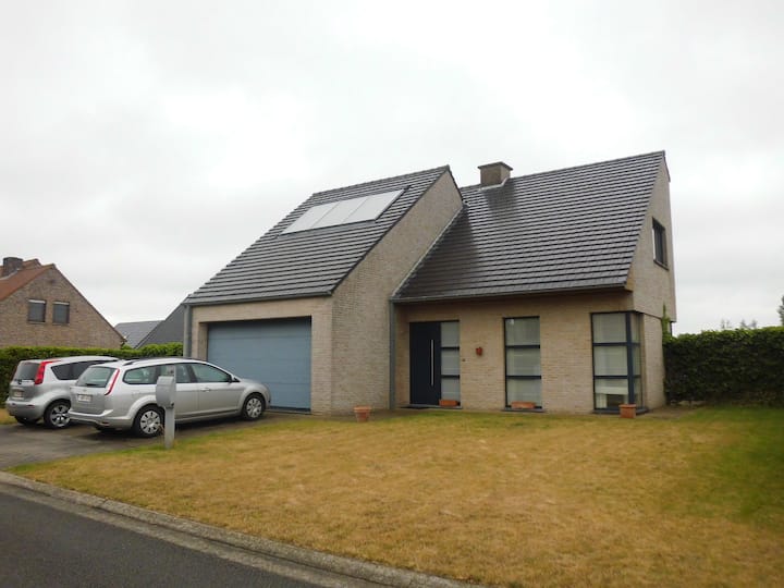 Chez Paul 2 pers Houses for Rent in Ieper, Vlaams Gewest, Belgium