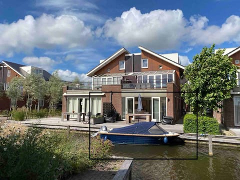 Lovely B&nB 't Zaanse House at the water