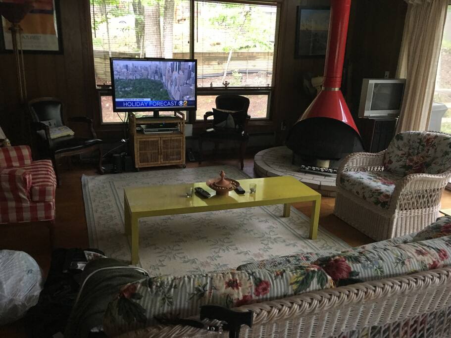Upper level living area