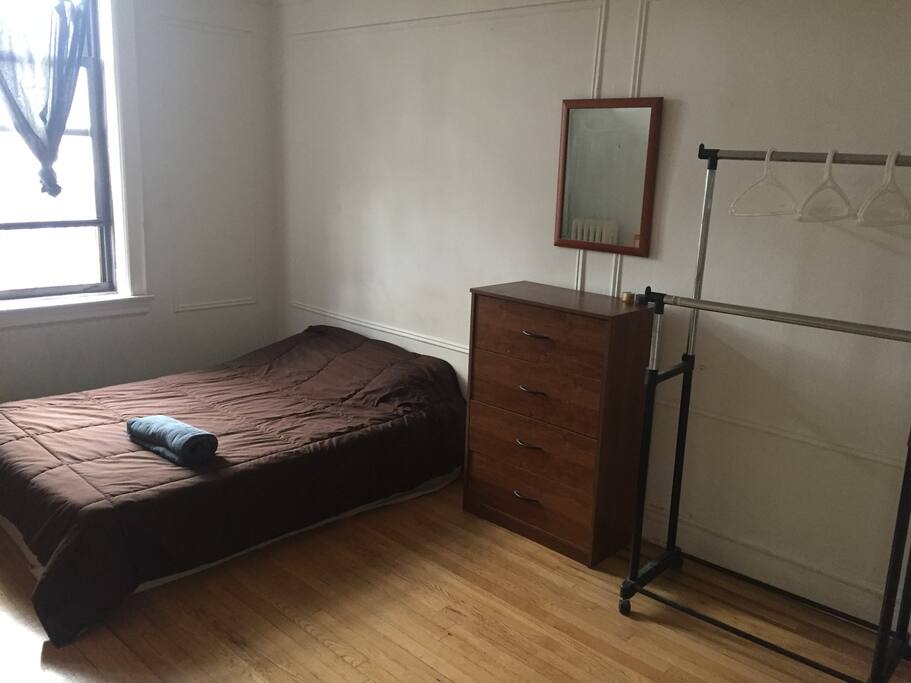 PRIVATE RENTAL ROOM