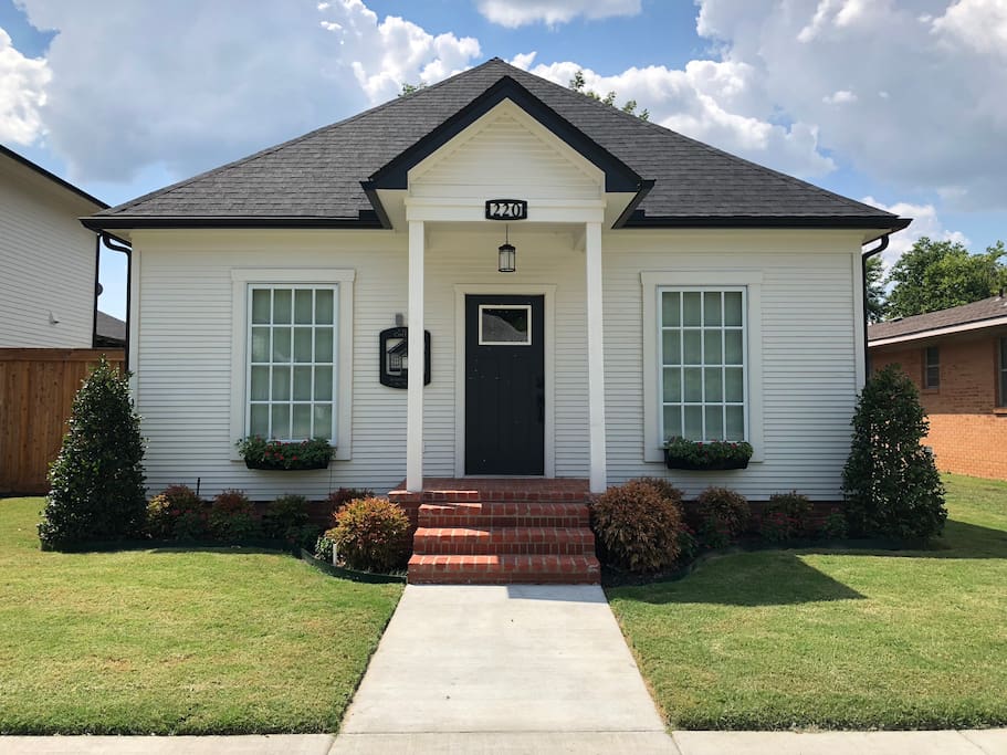 The Cottage Relatively Near the Prairie Houses for Rent in Pawhuska