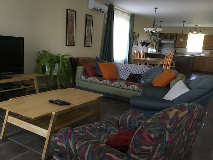 SainteHedwidgedeRoberval Vacation Rentals & Homes Québec, Canada