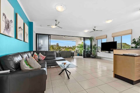 Paradise Park 2 Bedrooms with mountain sunset view
