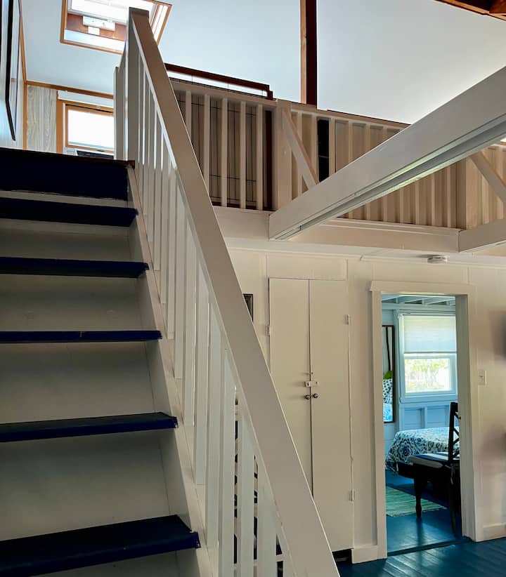 Stairs to upstairs
