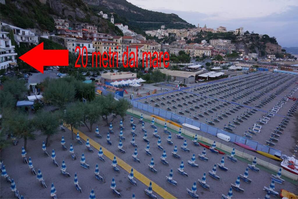 20 metri dal mare