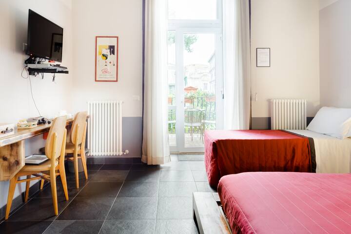 The Bellini Beauty: entire boutique hotel, 6 rooms gallery image 5