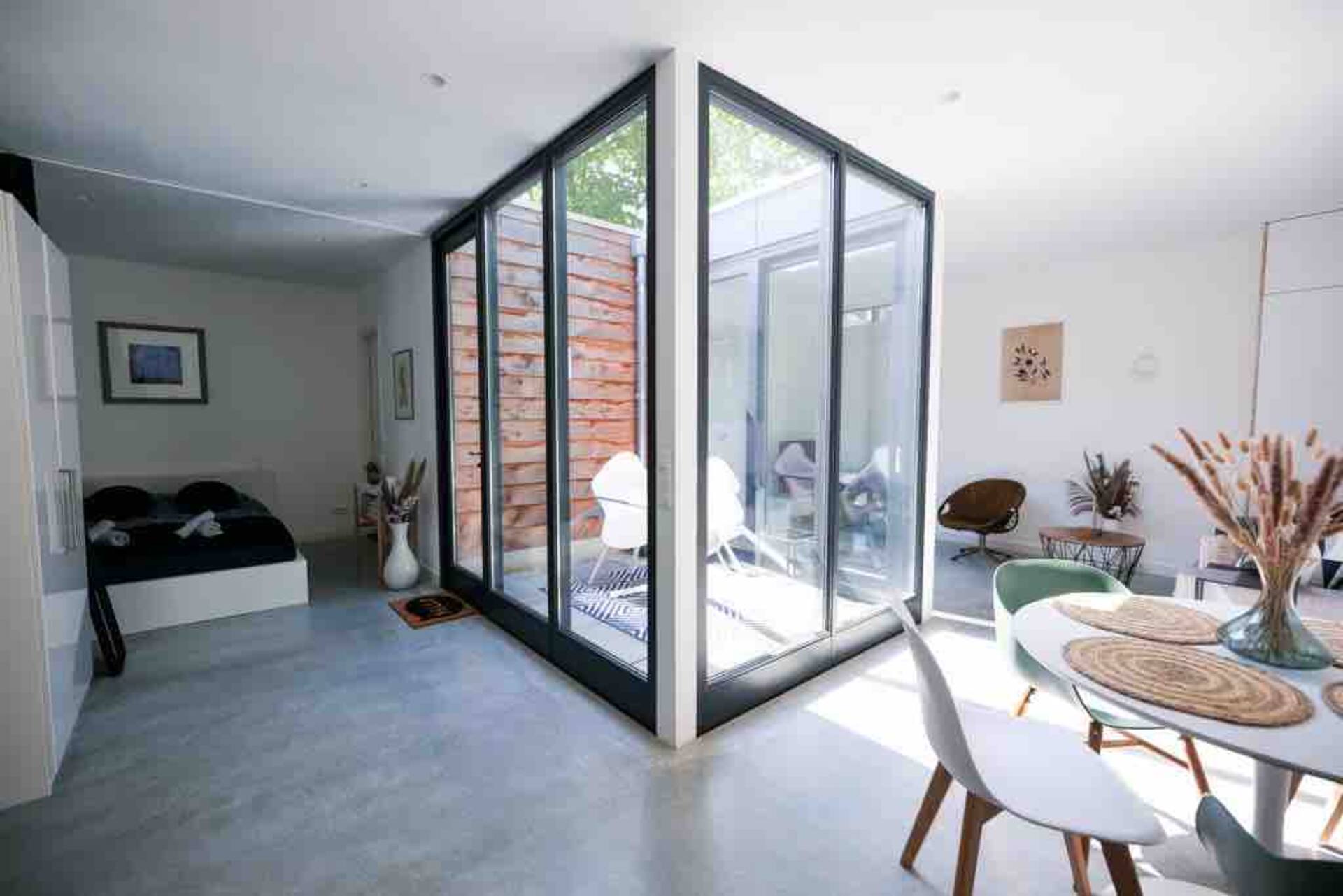 Azzavista luxury apartment.