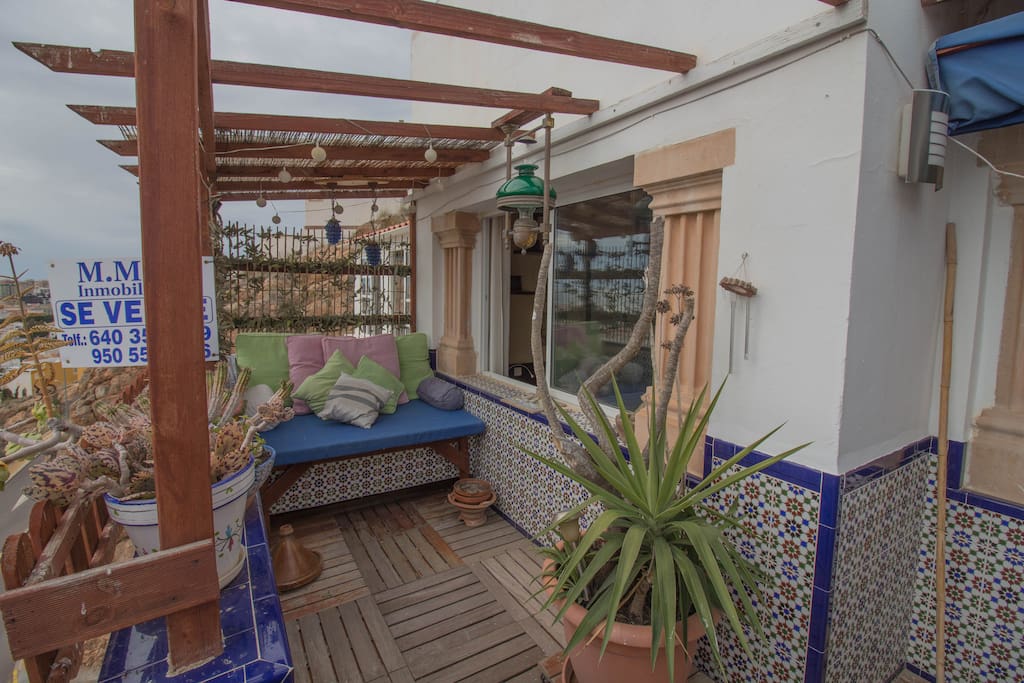 Terraza mediana con Chill Out