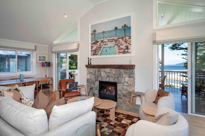 Views & 5 Min Walk To The 7 Mile Beach - Gerroa