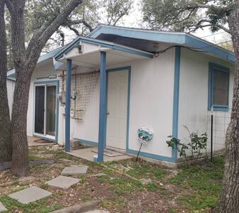 Aransas Pass Bungalow