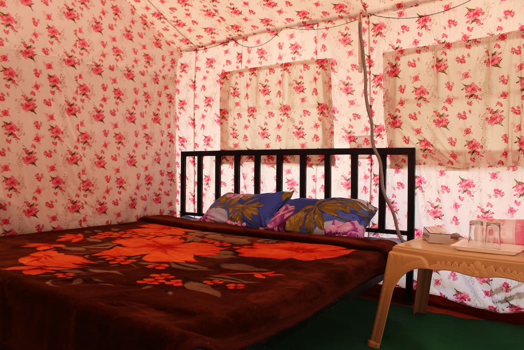 Swiss Double Bed Tent Cat-1