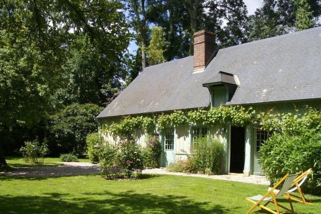 With spacious garden