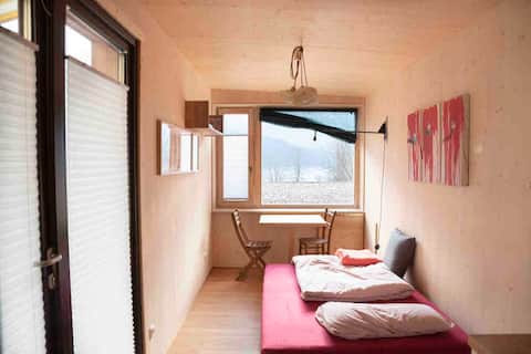 Tiny house, beautiful lake view, living room 15 m²