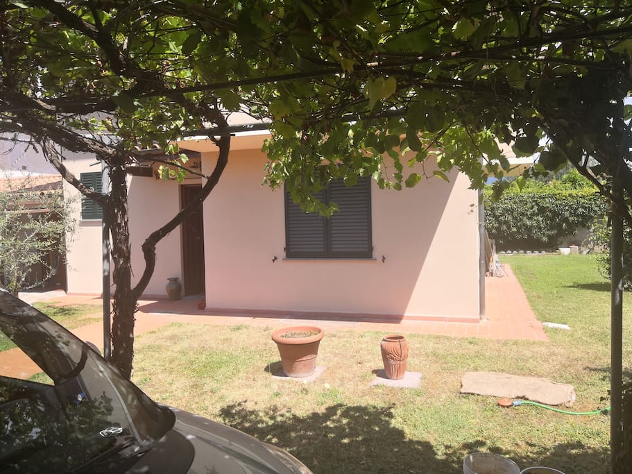 Ingresso visto da pergola