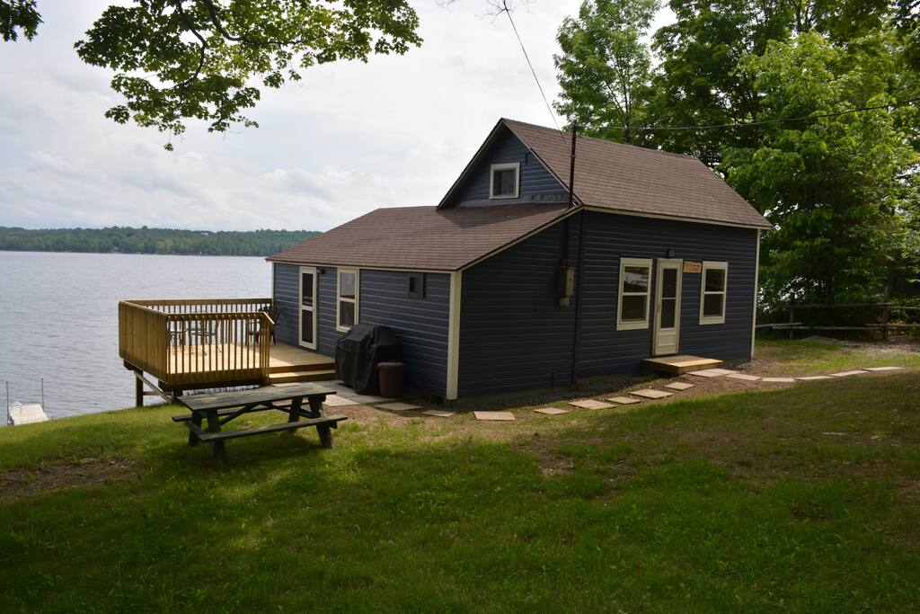 Large deck with table and chairs (and an amazing view!)
