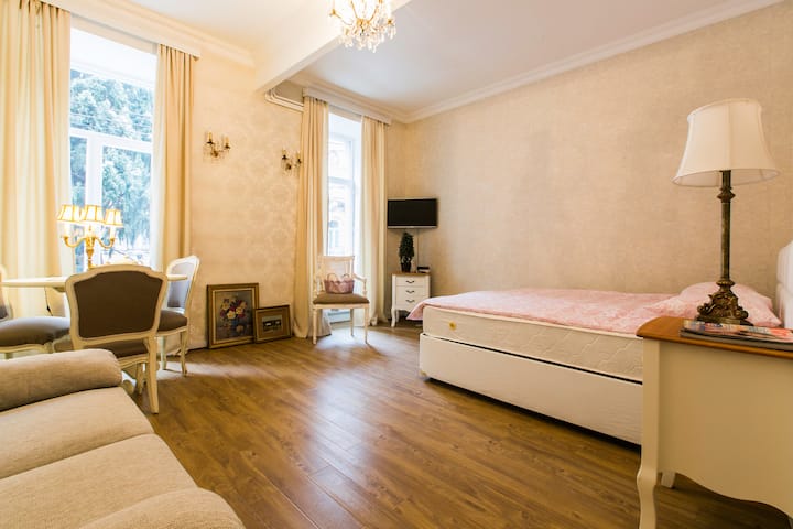 غرفة النوم 2