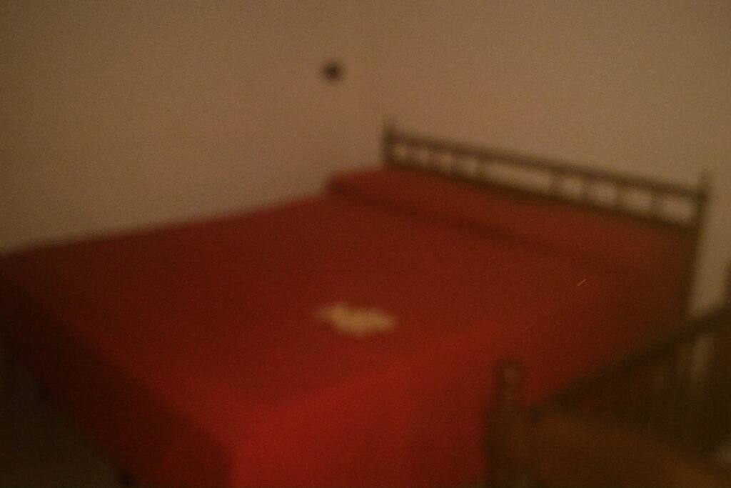 Camera, letto matrimoniale