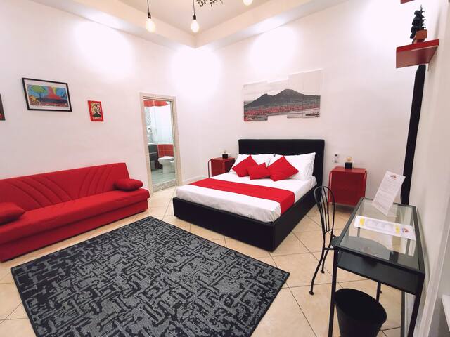 I Tesori di Napoli Guest House/B&B/Apartament gallery image 2