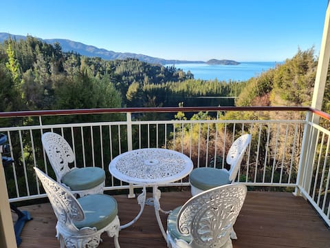 Glenross, island view