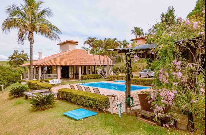 Condo with Wi-Fi 300, Heated Pool, 6x Interest-Free