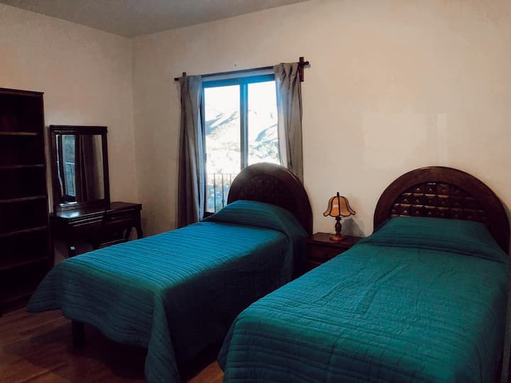 דירה 2: חדר שינה יחיד