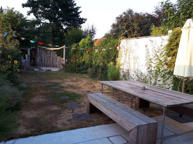 Welcome in our beautiful home in Ghent gallery image 3