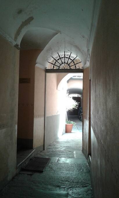entrance in the courtyard