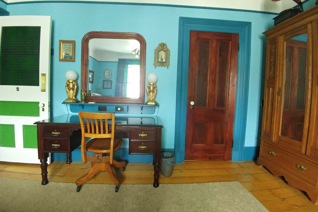 Blue Room - Dresser and Closet