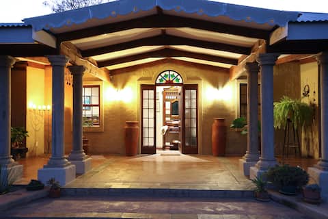 Chateau de Bosveld, Waterberg, Vaalwater.