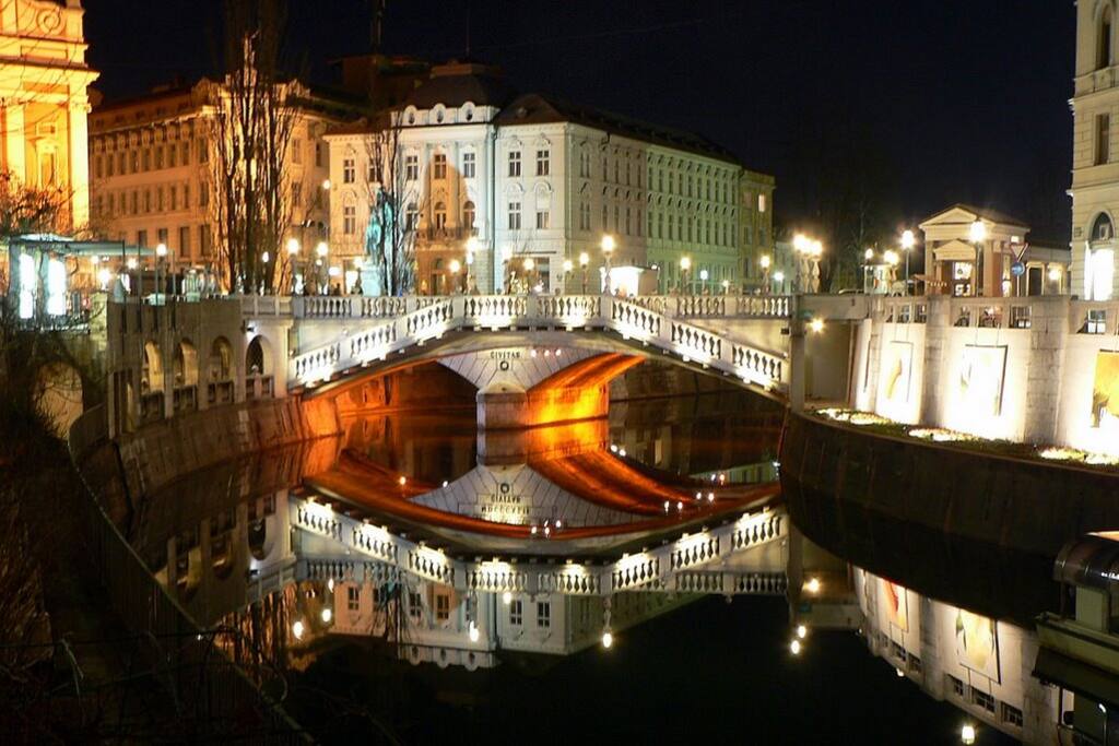 Ljubljana center at night